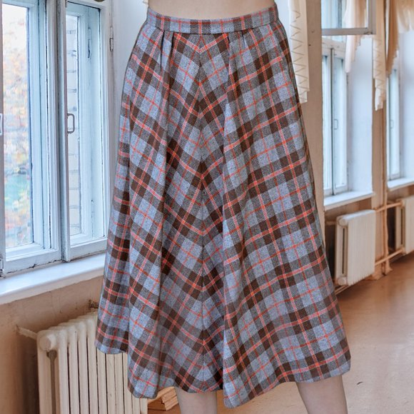 Vintage Brown & Orange Plaid Pleated A Line Skirt - Picture 3 of 6